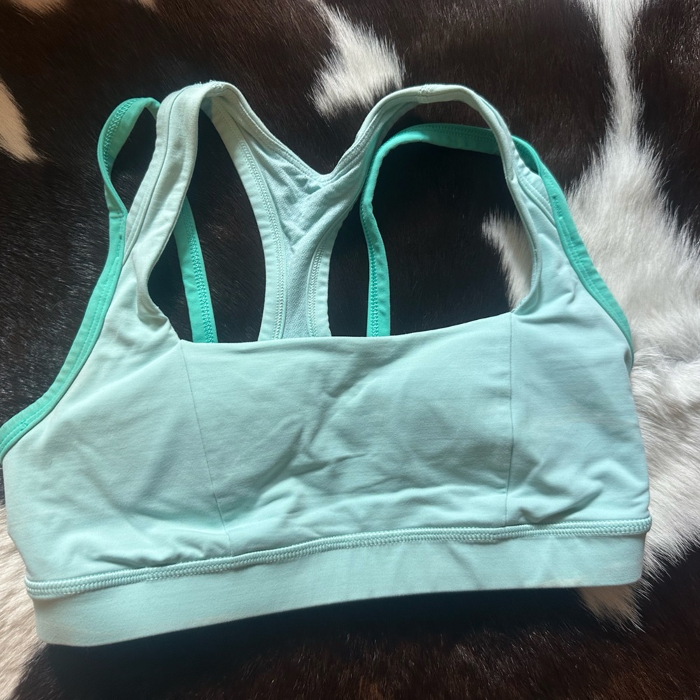 Size 6 turquoise Lululemon bra
